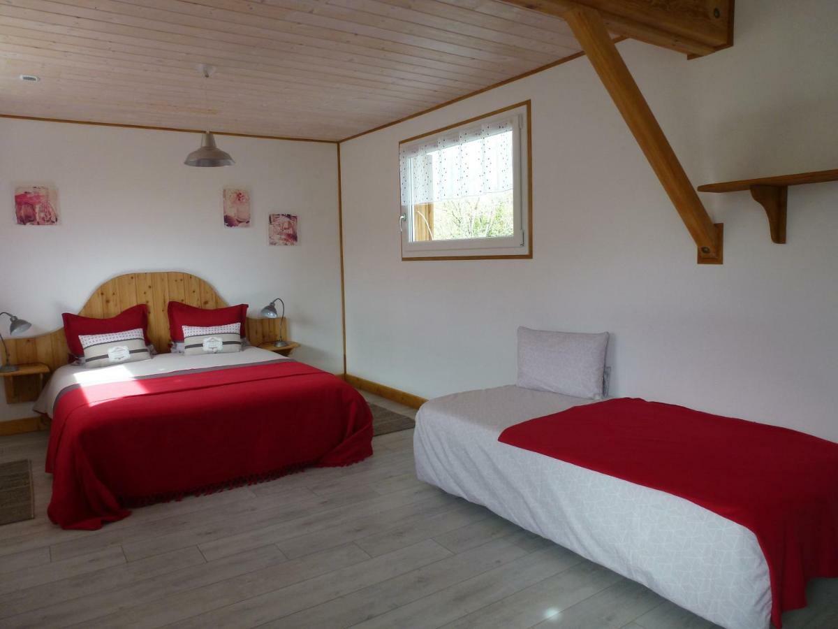 Redspring Chambres D'Hotes Coligny Exterior photo